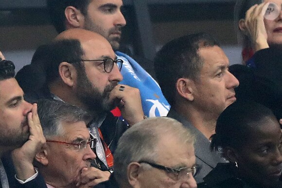 Kad Merad et Dany Boon - Les célébrités dans les tribunes assistent à la finale de la Ligue Europa, l'Olympique de Marseille contre l'Atlético de Madrid au stade Groupama à Decines-Charpieu banlieue de Lyon, France, le 16 mai 2018. L'Atlético de Madrid a gagné 3-0. © Cyril Moreau/Bestimage