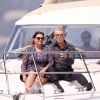 Exclusif - Pierce Brosnan et sa femme Keely Shaye Smith profitent du soleil sur un yacht lors du 71ème Festival International du Film de Cannes, France, le 17 mai 2018.