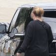 Exclusif - Adele est allée faire du shopping avec ses assistantes à Los Angeles, le 22 mai 2018.