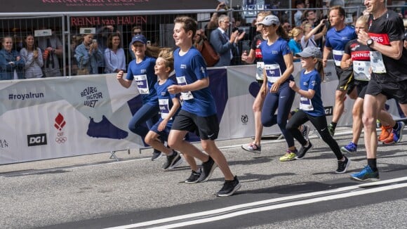 Prince Frederik : Avec Mary et leurs 4 enfants, journée marathon pour ses 50 ans