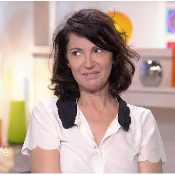 Zabou Breitman sur le plateau de "Thé ou café" le 25 mai 2018.