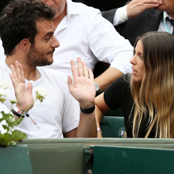 Amir Haddad et sa femme Lital en tribune lors des internationaux de tennis de Roland-Garros le 28 mai 2018. © Dominique Jacovides / Cyril Moreau / Bestimage