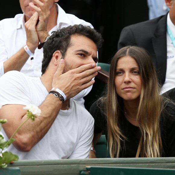 Amir Haddad et sa femme Lital en tribune lors des internationaux de tennis de Roland-Garros le 28 mai 2018. © Dominique Jacovides / Cyril Moreau / Bestimage