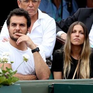 Amir Haddad et sa femme Lital en tribune lors des internationaux de tennis de Roland-Garros le 28 mai 2018. © Dominique Jacovides / Cyril Moreau / Bestimage