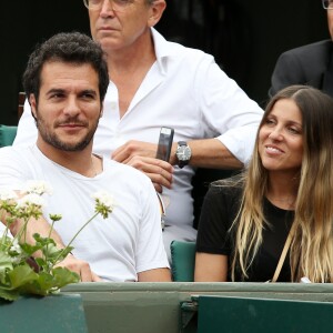 Amir Haddad et sa femme Lital en tribune lors des internationaux de tennis de Roland-Garros le 28 mai 2018. © Dominique Jacovides / Cyril Moreau / Bestimage