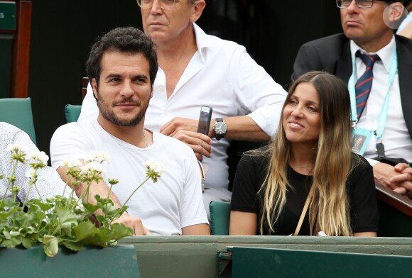 Amir Haddad et sa femme Lital en tribune lors des internationaux de tennis de Roland-Garros le 28 mai 2018. © Dominique Jacovides / Cyril Moreau / Bestimage