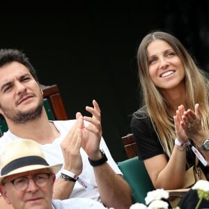 Amir Haddad et sa femme Lital en tribune lors des internationaux de tennis de Roland-Garros le 28 mai 2018. © Dominique Jacovides / Cyril Moreau / Bestimage