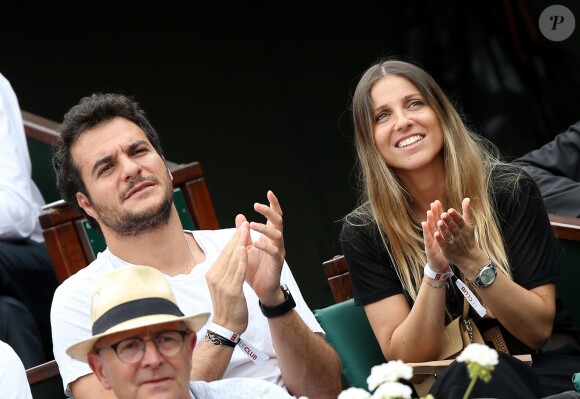 Amir Haddad et sa femme Lital en tribune lors des internationaux de tennis de Roland-Garros le 28 mai 2018. © Dominique Jacovides / Cyril Moreau / Bestimage