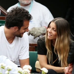 Amir Haddad et sa femme Lital en tribune lors des internationaux de tennis de Roland-Garros le 28 mai 2018. © Dominique Jacovides / Cyril Moreau / Bestimage