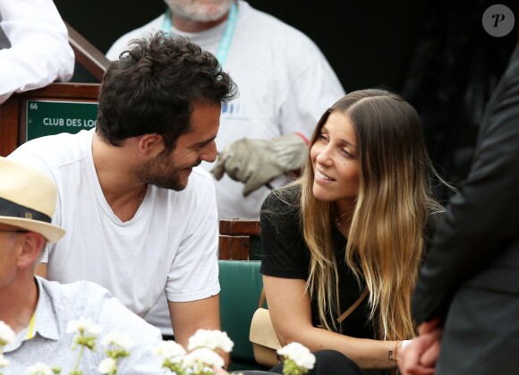 Amir Haddad et sa femme Lital en tribune lors des internationaux de tennis de Roland-Garros le 28 mai 2018. © Dominique Jacovides / Cyril Moreau / Bestimage