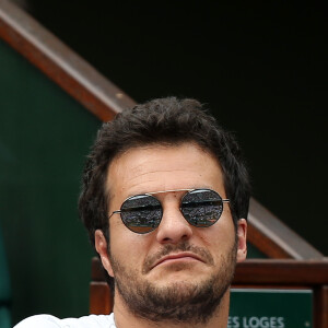 Amir Haddad et sa femme Lital en tribune lors des internationaux de tennis de Roland-Garros le 28 mai 2018. © Dominique Jacovides / Cyril Moreau / Bestimage