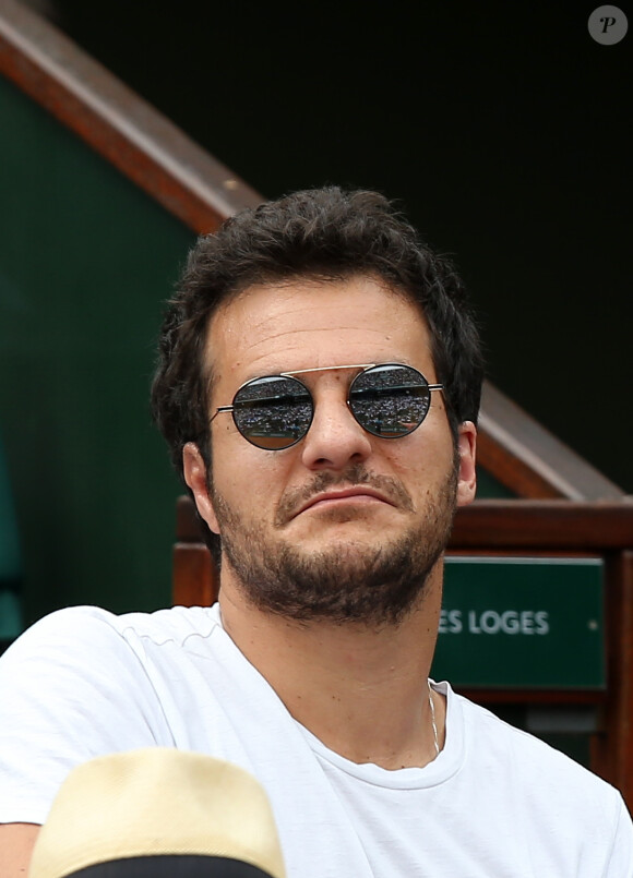 Amir Haddad et sa femme Lital en tribune lors des internationaux de tennis de Roland-Garros le 28 mai 2018. © Dominique Jacovides / Cyril Moreau / Bestimage