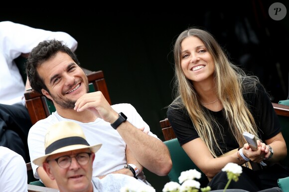 Amir Haddad et sa femme Lital en tribune lors des internationaux de tennis de Roland-Garros le 28 mai 2018. © Dominique Jacovides / Cyril Moreau / Bestimage