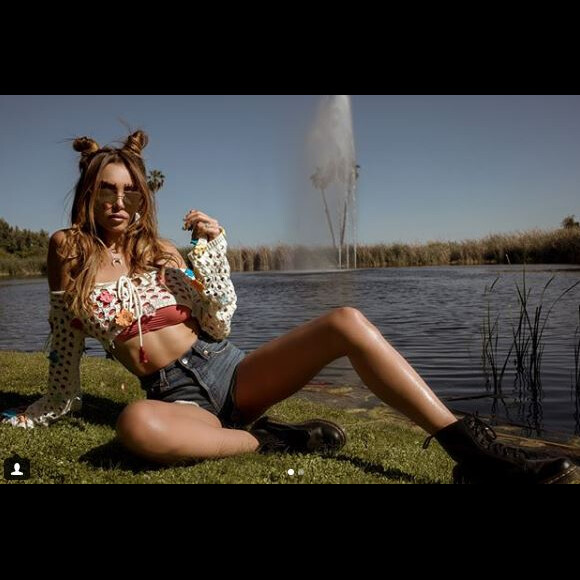 Nabilla Benattia lors du festival de Coachella. Instagram, avril 2018.