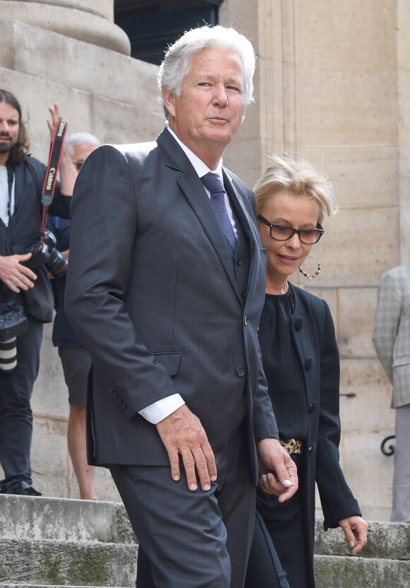 Pierre Dhostel (fils de Pierre Bellemare) et sa femme Carole Bellemare - Obsèques de Pierre Bellemare à l'église Saint-Roch de Paris, France, le 31 mai 2018.