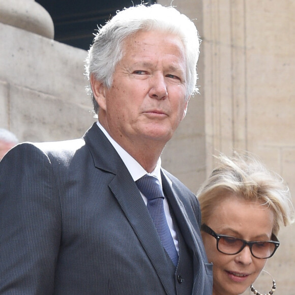 Pierre Dhostel (fils de Pierre Bellemare) et sa femme Carole Bellemare - Obsèques de Pierre Bellemare à l'église Saint-Roch de Paris, France, le 31 mai 2018.