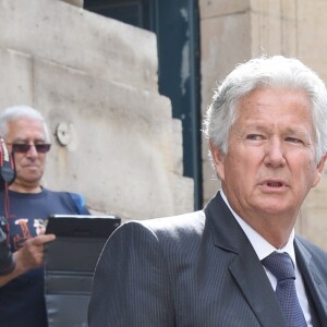 Pierre Dhostel (fils de Pierre Bellemare) et sa femme Carole Bellemare - Obsèques de Pierre Bellemare à l'église Saint-Roch de Paris, France, le 31 mai 2018.