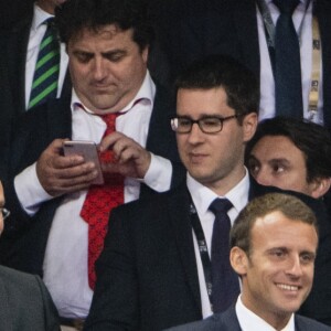 Le Président de la République Emmanuel Macron a été rejoint par sa femme la Première Dame Brigitte Macron (Trogneux) lors de la finale du Top 14 français entre Montpellier et Castres au Stade de France à Paris, le 2 juin 2018. © Pierre Perusseau/Bestimage