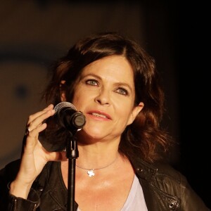 Exclusif - Charlotte Valandrey en concert au bateau théâtre "Le Nez Rouge" à Paris le 1er juin 2018. © Cédric Perrin/Bestimage