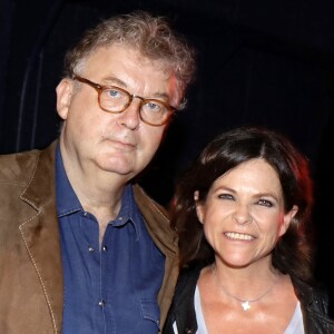 Exclusif - Dominique Besnehard et Charlotte Valandrey - People en backstage du concert de Charlotte Valandrey au bateau théâtre "Le Nez Rouge" à Paris le 1er juin 2018. © Cédric Perrin/Bestimage