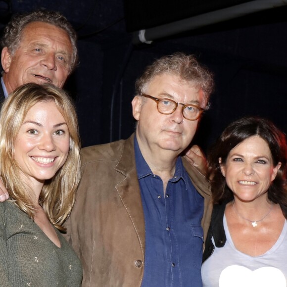 Exclusif - Patrick Rocca, Maud Baecker et Samy Gharbi de la série (Demain nous appartient sur TF1), Dominique Besnehard, Charlotte Valandrey - People en backstage du concert de Charlotte Valandrey au bateau théâtre "Le Nez Rouge" à Paris le 1er juin 2018. © Cédric Perrin/Bestimage