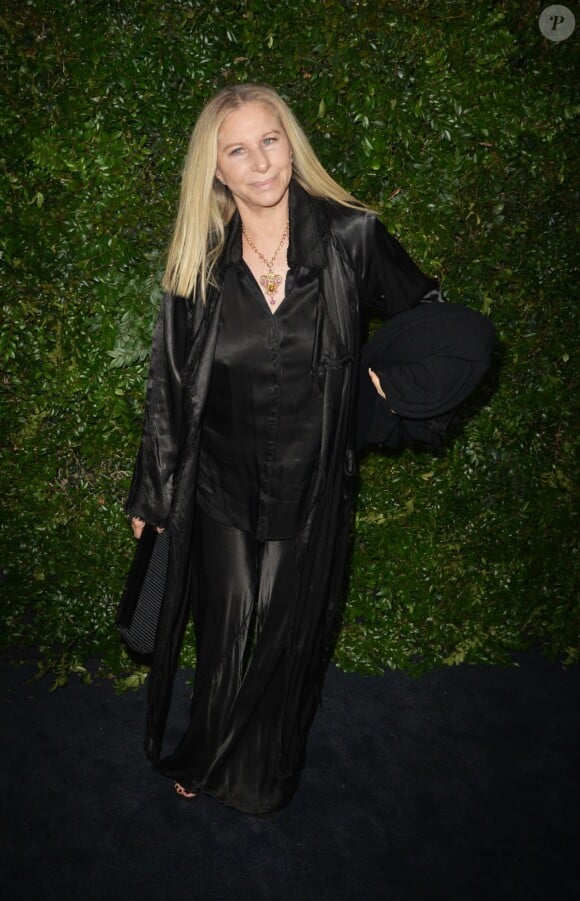 Barbara Streisand au diner caritatif Chanel au profit de la fondation NRDC à Malibu. Los Angeles, le 2 juin 2018.