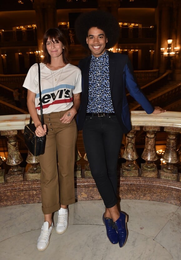 Gwendal Marimoutou et Fauve Hautot - Les célébrités à la première de l'escape game grandeur nature "Inside Opéra" au Palais Garnier à Paris, France, le 4 juin 2018. Le Palais Garnier accueille pour la première fois un concept inédit jamais proposé au public. INSIDE OPERA, un jeu grandeur nature entre escape game et parcours immersif sur les traces du Fantôme de l'Opéra. Le but du jeu ? Tenter de résoudre la malédiction du Fantôme de l’Opéra et le libérer à jamais en déchiffrant une série d’énigmes au sein du Palais Garnier avec la participation des différents comédiens en costume d’époque qui animent ce jeu. © Veeren/Bestimage