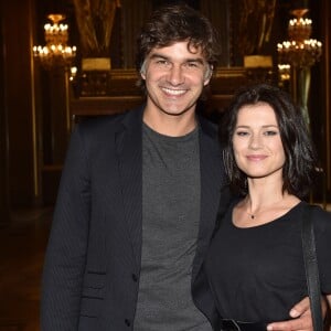 François Vincentelli et sa compagne Alice Dufour - Les célébrités à la première de l'escape game grandeur nature "Inside Opéra" au Palais Garnier à Paris, France, le 4 juin 2018. Le Palais Garnier accueille pour la première fois un concept inédit jamais proposé au public. INSIDE OPERA, un jeu grandeur nature entre escape game et parcours immersif sur les traces du Fantôme de l'Opéra. Le but du jeu ? Tenter de résoudre la malédiction du Fantôme de l'Opéra et le libérer à jamais en déchiffrant une série d'énigmes au sein du Palais Garnier avec la participation des différents comédiens en costume d'époque qui animent ce jeu. © Veeren/Bestimage