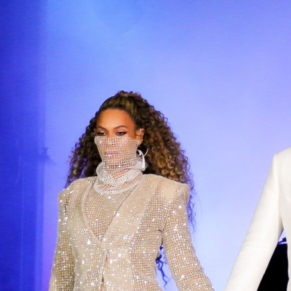 Beyoncé et JAY-Z donnent le coup d'envoi de la tournée "On The Run II" au Principality Stadium à Cardiff, le 6 juin 2018.