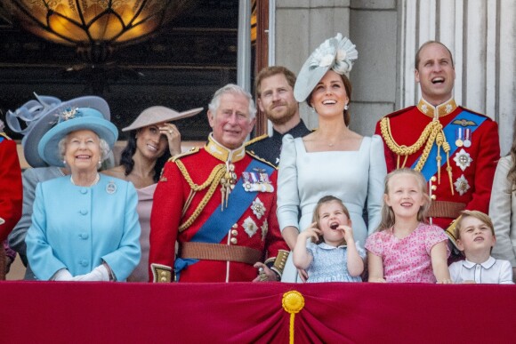 La reine Elisabeth II d'Angleterre, Meghan Markle, duchesse de Sussex, le prince Charles, le prince Harry, duc de Sussex, Catherine Herzogin von Cambridge, le prince William, La princesse Charlotte, le prince George, Savannah Phillips - Les membres de la famille royale britannique lors du rassemblement militaire "Trooping the Colour" (le "salut aux couleurs"), célébrant l'anniversaire officiel du souverain britannique. Cette parade a lieu à Horse Guards Parade, chaque année au cours du deuxième samedi du mois de juin.