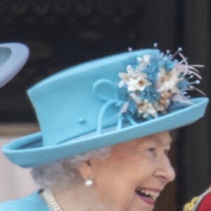 La reine Elisabeth II d'Angleterre - Les membres de la famille royale britannique lors du rassemblement militaire "Trooping the Colour" (le "salut aux couleurs"), célébrant l'anniversaire officiel du souverain britannique. Cette parade a lieu à Horse Guards Parade, chaque année au cours du deuxième samedi du mois de juin. Londres, le 9 juin 2018. British royal family's members attend the "Trooping The Colour Parade" in London. June 9th, 2018.