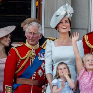 La reine Elisabeth II d'Angleterre, Meghan Markle, duchesse de Sussex, le prince Harry, duc de Sussex, le prince Charles, Kate Catherine Middleton, duchesse de Cambridge, le prince William, duc de Cambridge, la princesse Charlotte, Savannah Phillips, le prince George - Les membres de la famille royale britannique lors du rassemblement militaire "Trooping the Colour" (le "salut aux couleurs"), célébrant l'anniversaire officiel du souverain britannique. Cette parade a lieu à Horse Guards Parade, chaque année au cours du deuxième samedi du mois de juin. Londres, le 9 juin 2018.