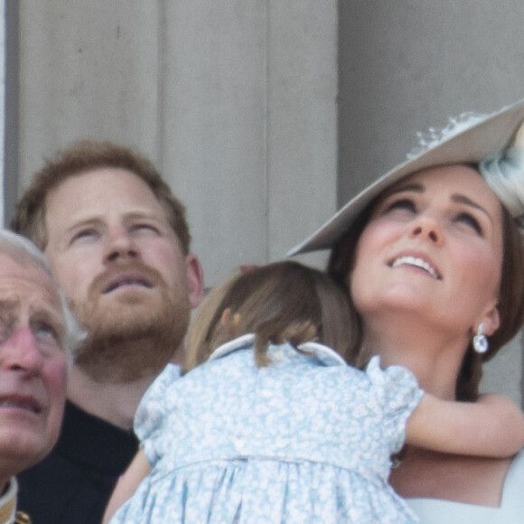 Catherine (Kate) Middleton, duchesse de Cambridge, la princesse Charlotte de Cambridge - Les membres de la famille royale britannique lors du rassemblement militaire "Trooping the Colour" (le "salut aux couleurs"), célébrant l'anniversaire officiel du souverain britannique. Cette parade a lieu à Horse Guards Parade, chaque année au cours du deuxième samedi du mois de juin. Londres, le 9 juin 2018.