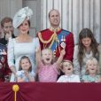 La reine Elisabeth II d'Angleterre, le prince Charles, prince de Galles, le prince Harry, duc de Sussex, Meghan Markle, duchesse de Sussex, le prince William, duc de Cambridge, Catherine (Kate) Middleton, duchesse de Cambridge, la princesse Charlotte de Cambridge, le prince George de Cambridge, Savannah Phillips, Isla Phillips, Eloïse Taylor et Estella Taylor - Les membres de la famille royale britannique lors du rassemblement militaire "Trooping the Colour" (le "salut aux couleurs"), célébrant l'anniversaire officiel du souverain britannique. Cette parade a lieu à Horse Guards Parade, chaque année au cours du deuxième samedi du mois de juin. Londres, le 9 juin 2018.
