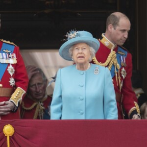 Le prince Andrew, duc d'York, la reine Elisabeth II d’Angleterre, le prince Charles, prince de Galles, le prince William, duc de Cambridge, le prince George de Cambridge - Les membres de la famille royale britannique lors du rassemblement militaire "Trooping the Colour" (le "salut aux couleurs"), célébrant l'anniversaire officiel du souverain britannique. Cette parade a lieu à Horse Guards Parade, chaque année au cours du deuxième samedi du mois de juin. Londres, le 9 juin 2018.