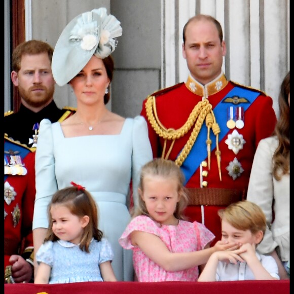Kate Catherine Middleton, duchesse de Cambridge, le prince William, duc de Cambridge, la princesse Charlotte, Savannah Phillips, le prince George - Les membres de la famille royale britannique lors du rassemblement militaire "Trooping the Colour" (le "salut aux couleurs"), célébrant l'anniversaire officiel du souverain britannique. Cette parade a lieu à Horse Guards Parade, chaque année au cours du deuxième samedi du mois de juin. Londres, le 9 juin 2018.