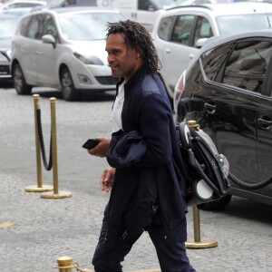 Christian Karembeu - Les joueurs de football de l'équipe de France 98 championne du monde quittent l'hôtel Crillon à l'occasion du 20ème anniversaire de leur victoire. Paris le 11 juin 2018.