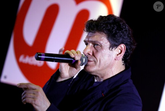 Exclusif - Marc Lavoine en concert privé organisé par la station M Radio sur un bateau mouche qui naviguait sur la Seine à Paris, le 12 juin 2018. © Dominique Jacovides/Bestimage