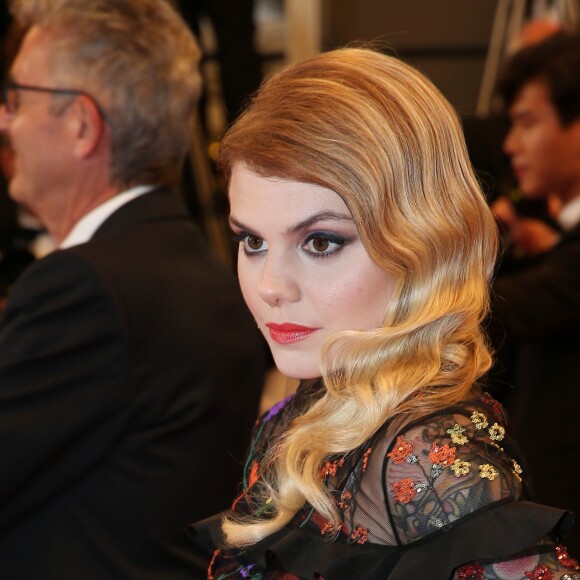 Béatrice Martin (Coeur de pirate) - Montée des marches du film "Juste la fin du monde" lors du 69ème Festival International du Film de Cannes. Le 19 mai 2016. © Olivier Borde-Cyril Moreau/Bestimage