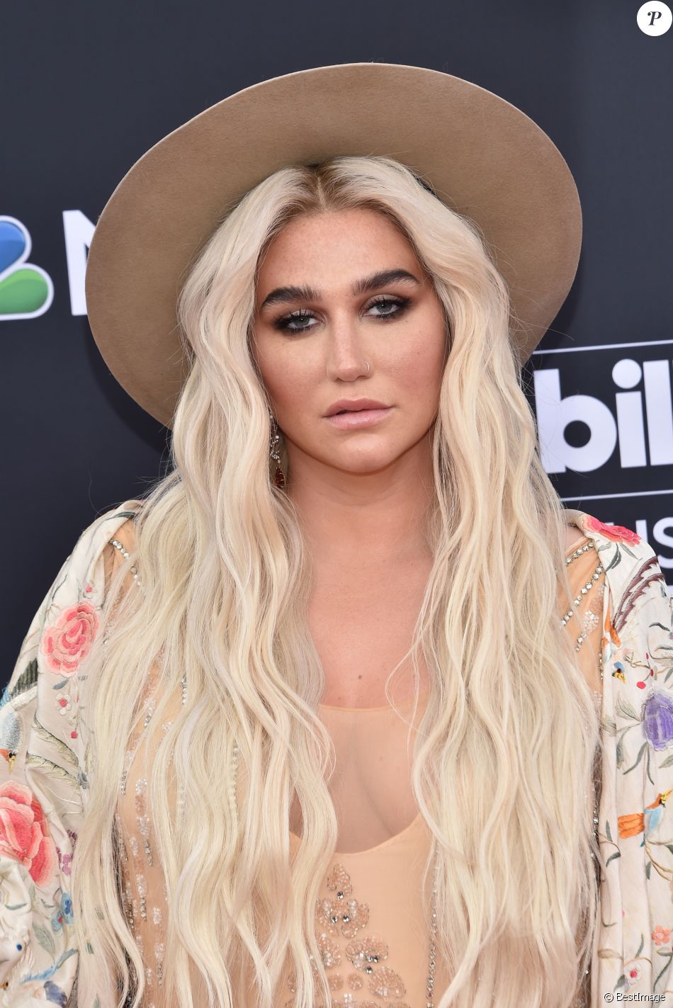 Kesha à la soirée Billboard Music awards au MGM Grand Garden Arena à