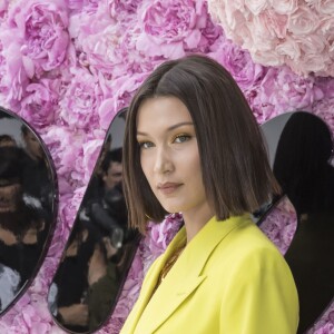 Bella Hadid - Photocall du défilé de mode Dior Homme collection Printemps-Eté 2019 à la Garde Républicaine lors de la fashion week à Paris, le 23 juin 2018. © Olivier Borde/Bestimage