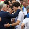 Didier Deschamps avec son fils Dylan (derrière eux, Valérie Bègue) lors de France-Argentine en 8e de finale de la Coupe du monde de football le 30 juin 2018 à Kazan en Russie. © Cyril Moreau/Bestimage