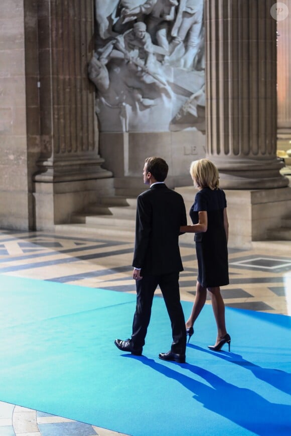 Le président de la République française Emmanuel Macron et sa femme la première dame Brigitte Macron - Cérémonie d'entrée de Simone Veil et de son époux Antoine Veil au Panthéon à Paris le 1er juillet 2018 © Hamilton / Pool / Bestimage