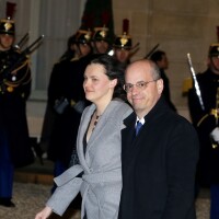 Jean-Michel Blanquer : Le ministre s'est marié à sa jeune compagne Aurélia Devos