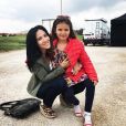 Fabienne Carat avec Camélia Medjdoub (l'une des deux soeurs jumelles qui incarnent Lucie dans "Plus belle la vie" sur France 3) sur Instagram. Mai 2018.