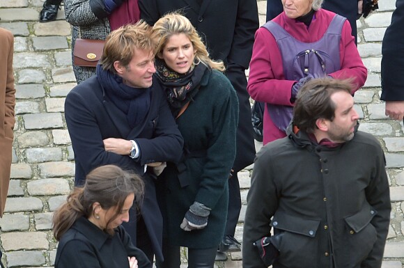 Laurent Delahousse et sa compagne Alice Taglioni lors de la cérémonie d'hommage national à Jean d’Ormesson à l'hôtel des Invalides à Paris le 8 décembre 2017. © Giancarlo Gorassini / Bestimage  Ceremony of national tribute to Jean d'Ormesson at the Hotel des Invalides in Paris on december 8th 201708/12/2017 - Paris