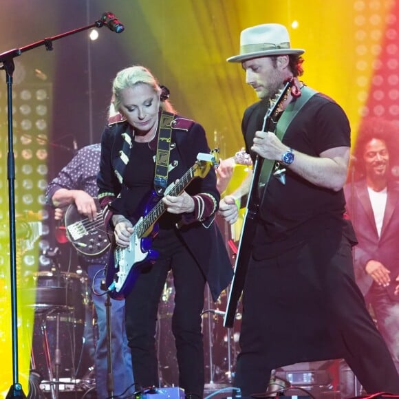 Stephen Stills et Christopher Stills - Véronique Sanson en concert pour l'ouverture du festival des Francofolies de La Rochelle, le 11 juillet 2018.