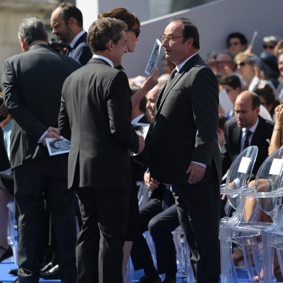 Nicolas Sarkozy avec sa femme Carla Bruni-Sarkozy et François Hollande - Cérémonie d'entrée de Simone Veil et de son époux Antoine Veil au Pantheon à Paris le 1er juillet 2018 © Hamilton / Pool / Bestimage