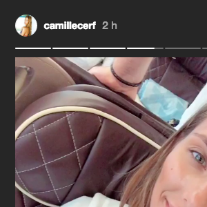 Camille Cerf s'envole pour la Russie avec Iris Mittenaere, Alicia Aylies et Maëva Coucke pour soutenir les Bleus. Instagram le 15 juillet 2018.