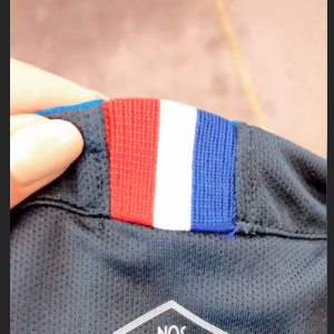 Camille Cerf s'envole pour la Russie avec Iris Mittenaere, Alicia Aylies et Maëva Coucke pour soutenir les Bleus. Instagram le 15 juillet 2018.